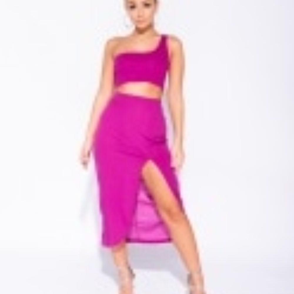 Skirt Set Avail in MAGENTA - Picture 3 of 5